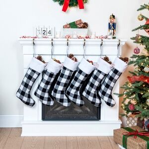 Joyin NIP White/Black Buffalo Plaid 18in- 6 Pack Christmas Stockings Set